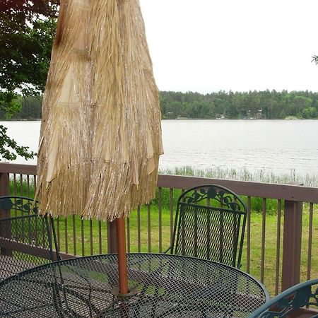 Pine Point Lodge Resort & Motel Crane Lake Екстер'єр фото