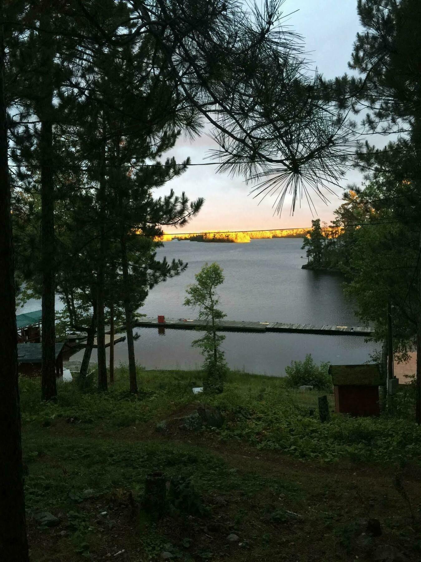 Pine Point Lodge Resort & Motel Crane Lake Екстер'єр фото